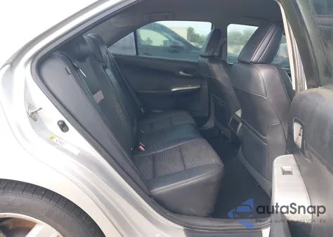 2014 Toyota Camry Se z USA, uszkodzony, nr VIN 4T1BF1FK4EU346120